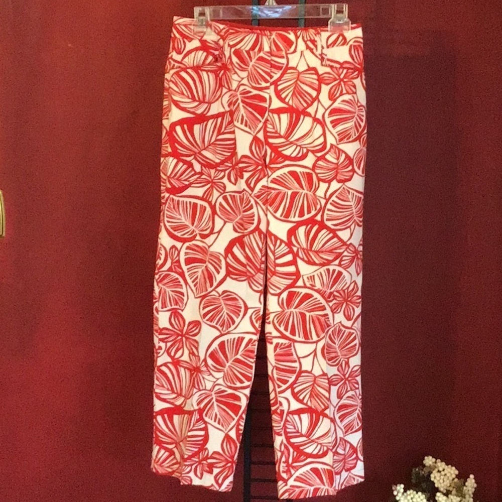 NWOT TALBOTS STRETCH CAPRI SIZE 4